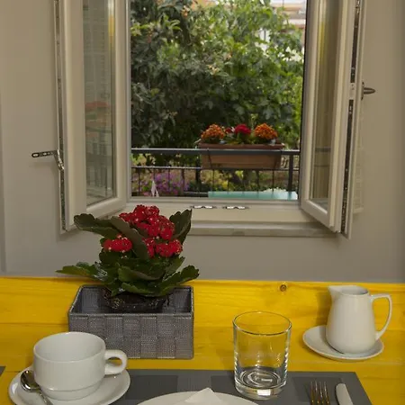 Bed & Breakfast L'officina Di Apollo 2*