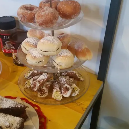 Bed & Breakfast L'officina Di Apollo 2*
