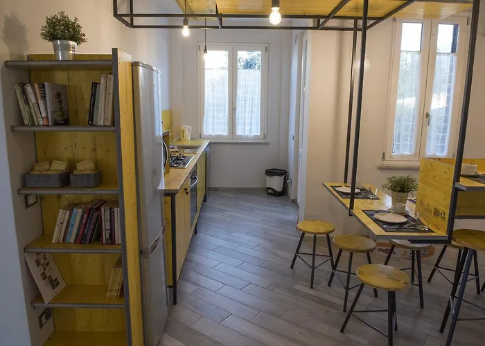 L'officina Di Apollo 3* モンデッロ