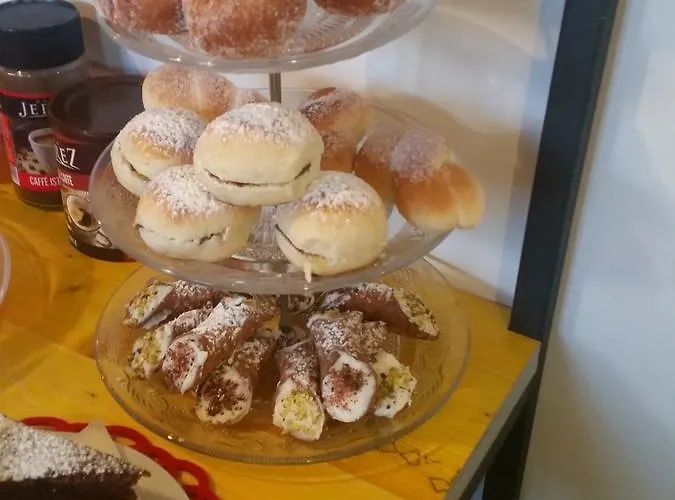 ベッド・アンド・ブレックファスト L'officina Di Apollo 3*